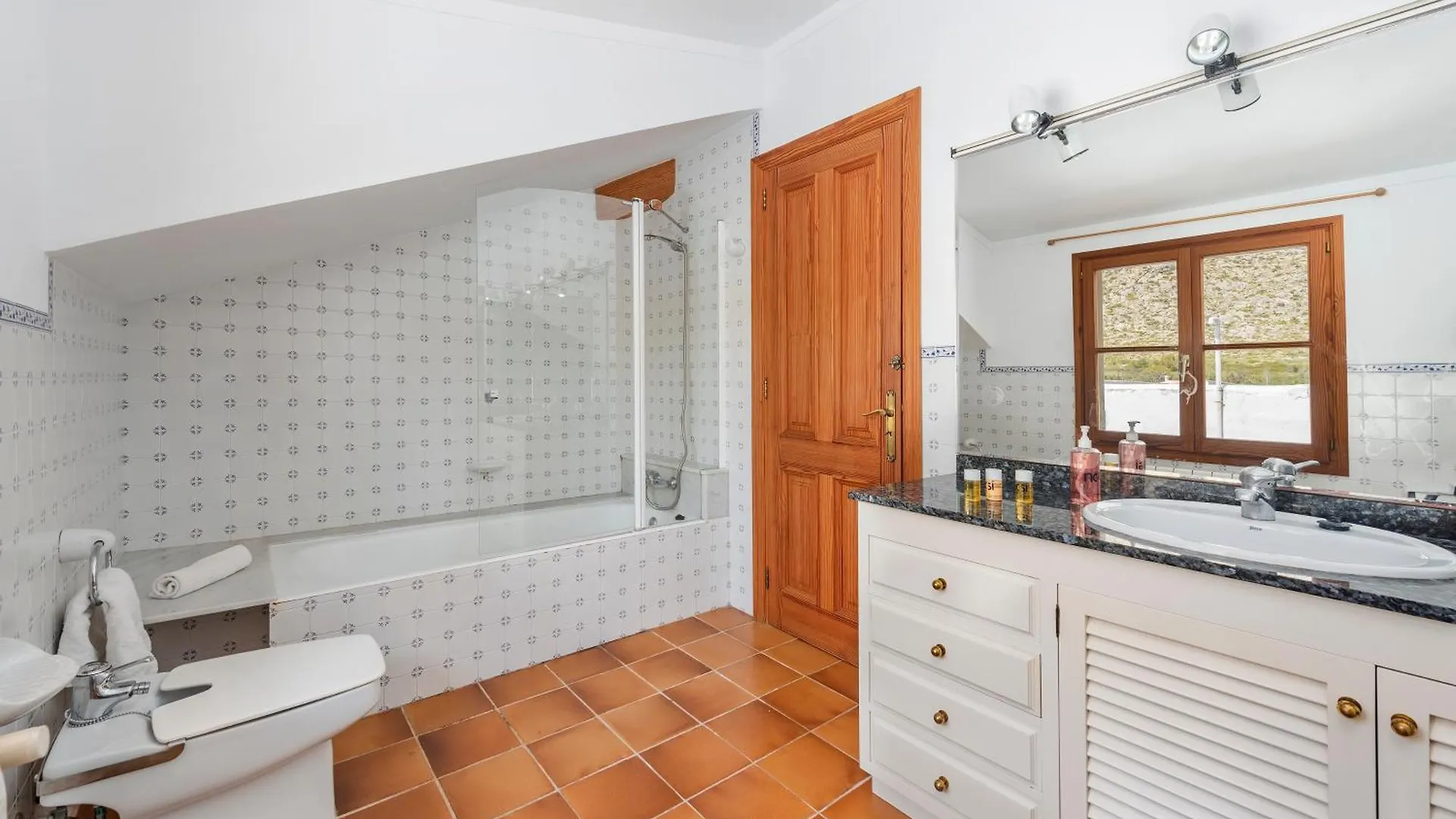 Vakantiehuis Villa D'Arbres - Stunning Mountain Views Port de Pollença
